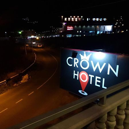 Guesthouse Crown Of ツァグカゾール エクステリア 写真